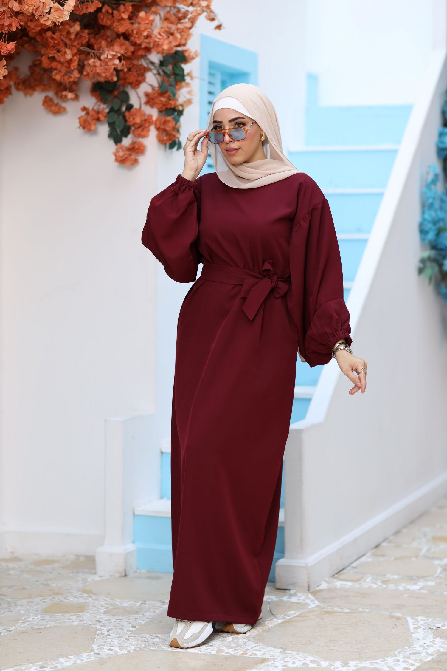 Premium Burgundy Modest Maxi Dress – Puff Sleeves, Belted Waist, Hijab-Friendly Elegant Abaya Style