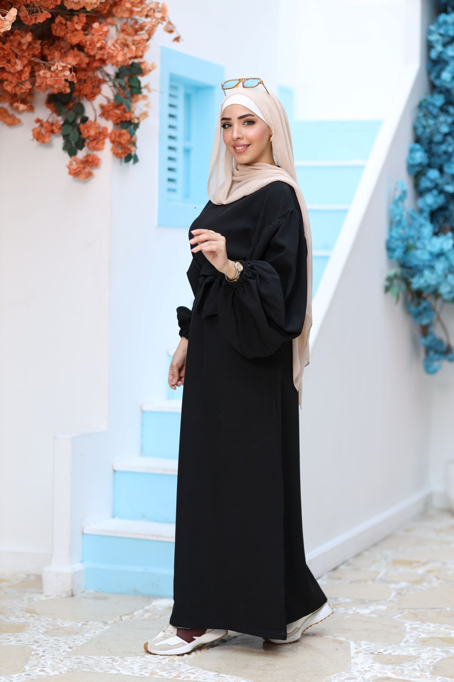 Premium Black Modest Maxi Dress – Puff Sleeves, Belted Waist, Hijab-Friendly Elegant Abaya Style