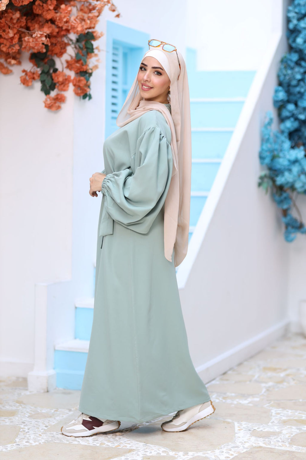 Premium Mint Modest Maxi Dress – Puff Sleeves, Belted Waist, Hijab-Friendly Elegant Abaya Style