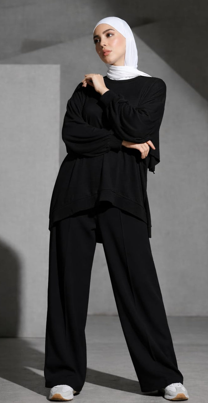 Black Over-sized Long Sleeve Top – Modest Comfort Elevated